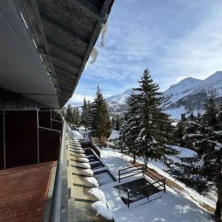 Sestriere, Trilocale Panoramico Fronte Piste *